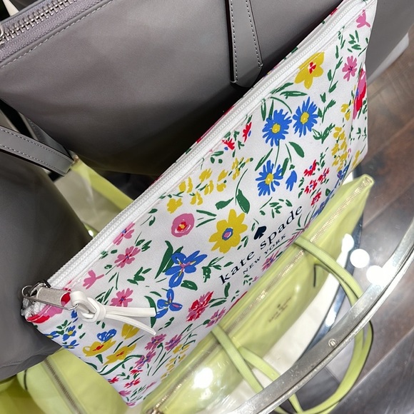 Kate Spade Large Canvas Floral Print Zip Pouch - Picture 3 of 16